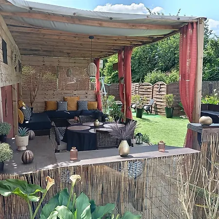 Maison Cosy Avec Piscine Et 2 * Niort
